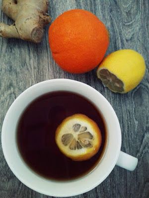 Imbirowa herbata z pomarańczami