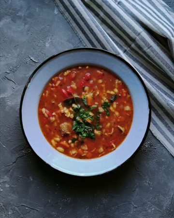 Sycąca zupa gulaszowa